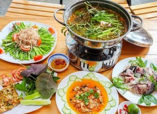 Du lịch Nam Du - Thưởng thức món lẩu với thịt cá bớp có vị ngọt tự nhiên, không bở