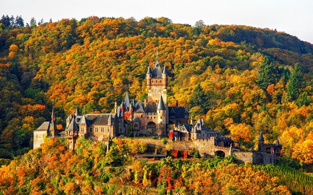 Chia sẻ kinh nghiệm du lịch Đức mùa thu, khám phá địa điểm đẹp xao xuyến