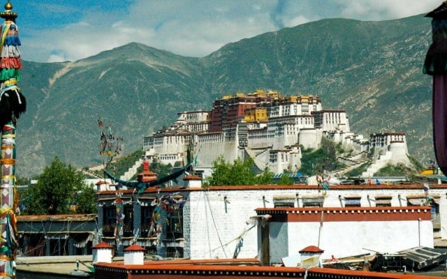 Vẻ đẹp của tu viện Drepung – một trong những tu viện lớn nhất Tây Tạng Vẻ đẹp của tu viện Drepung - một trong những tu viện lớn nhất Tây Tạng