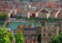 Chia sẻ kinh nghiệm khám phá thành phố Lyon cổ kính nước Pháp Chia sẻ kinh nghiệm khám phá thành phố Lyon cổ kính nước Pháp